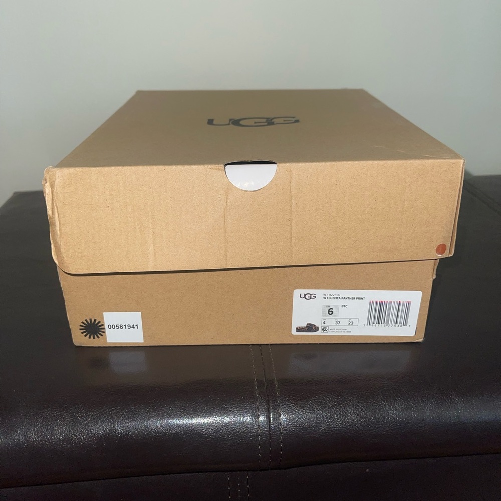 UGG Women’s Fluffita Panther Print
